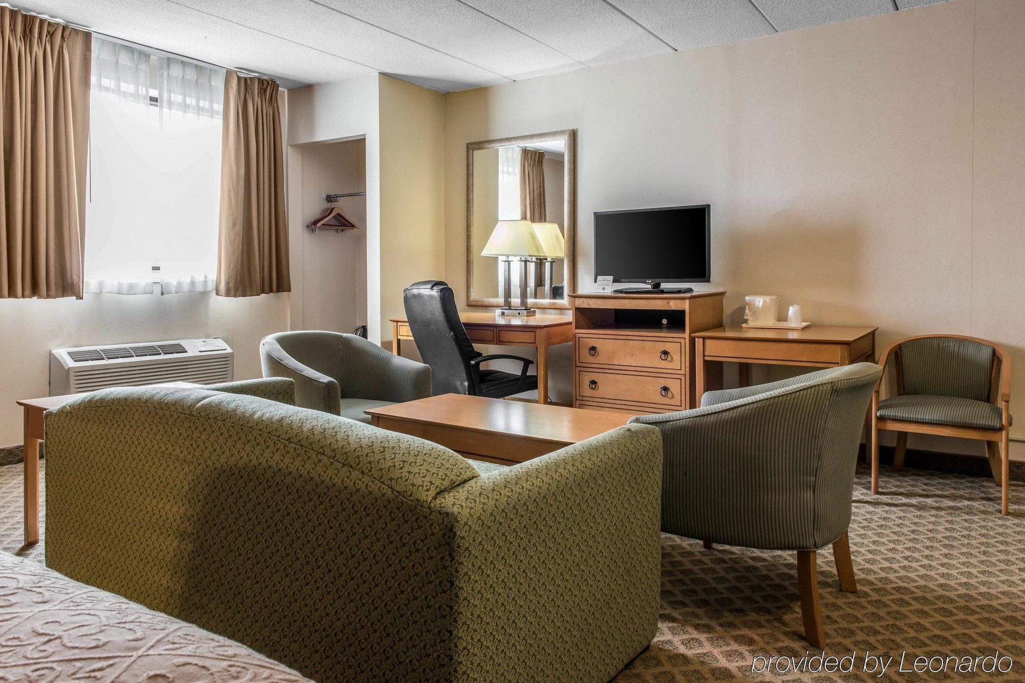 Quality Inn & Suites Fairview  Luaran gambar