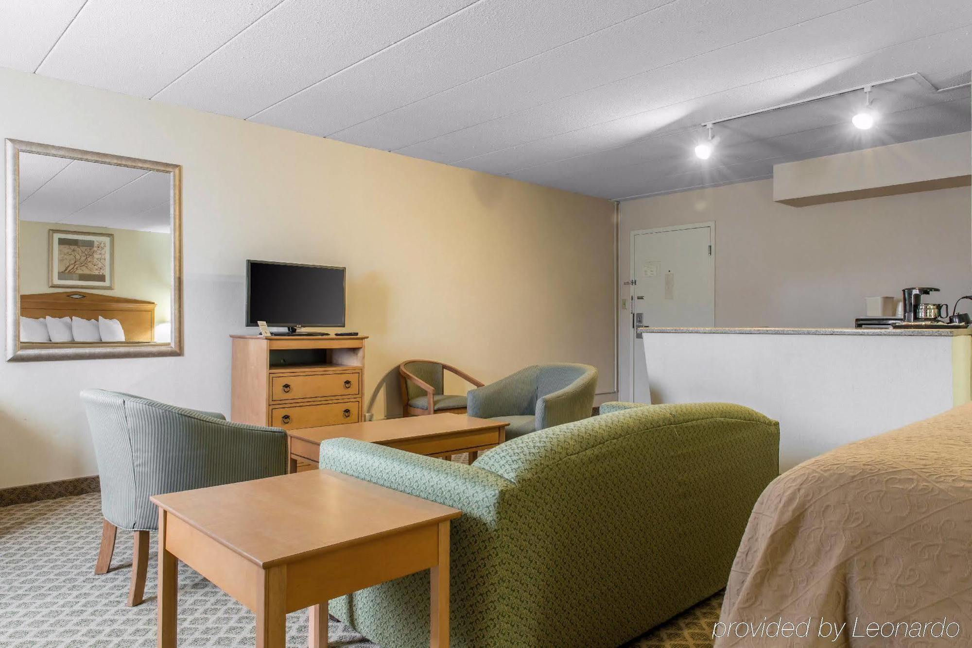 Quality Inn & Suites Fairview  Luaran gambar